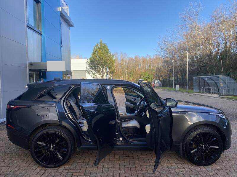 LAND ROVER RANGE ROVER VELAR