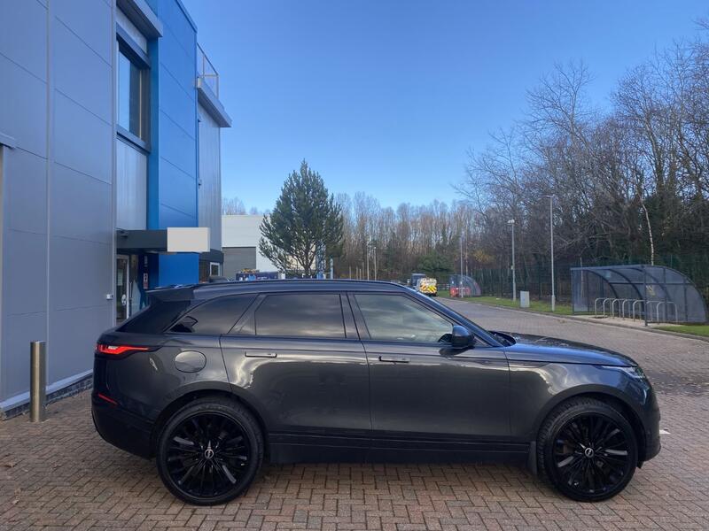 LAND ROVER RANGE ROVER VELAR