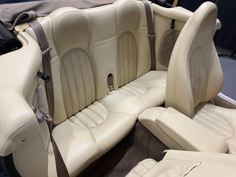 JAGUAR XK8