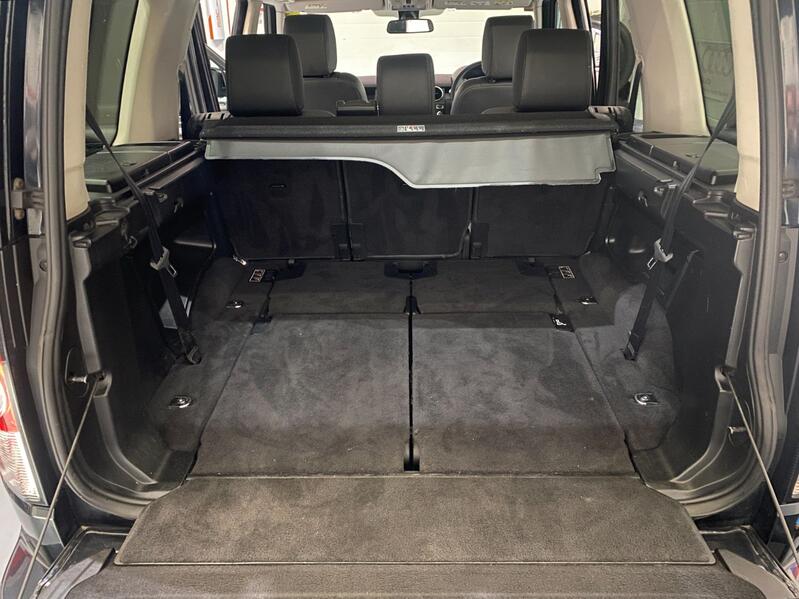 LAND ROVER DISCOVERY 4