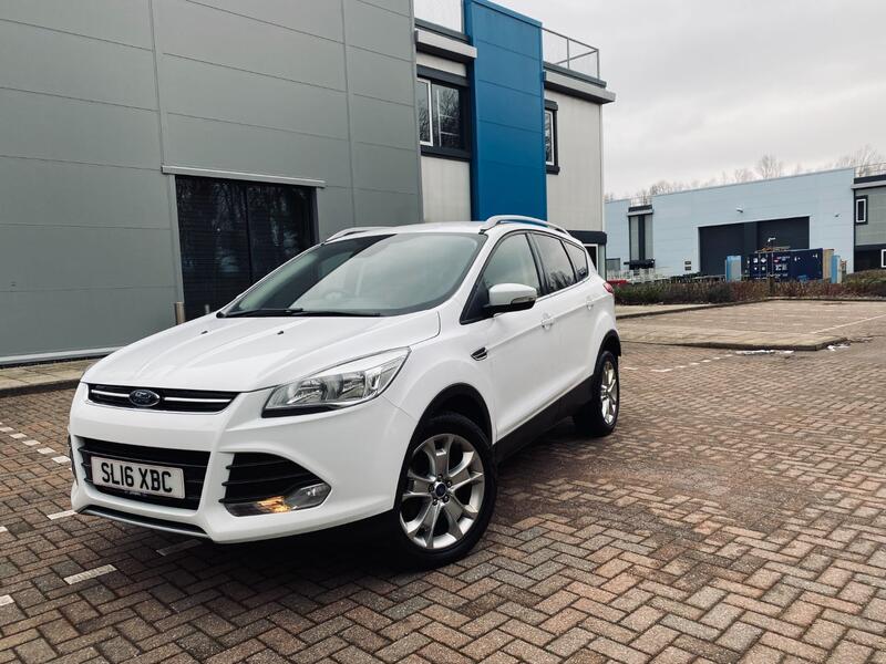 FORD KUGA