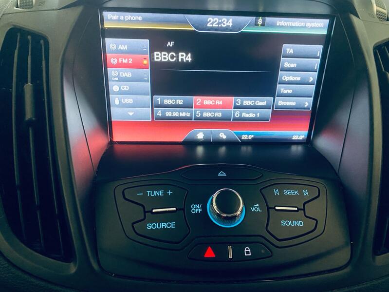 FORD KUGA