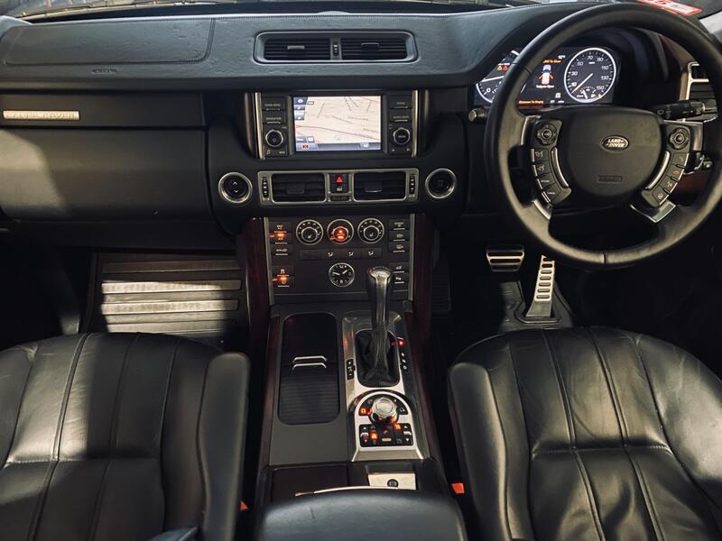 LAND ROVER RANGE ROVER