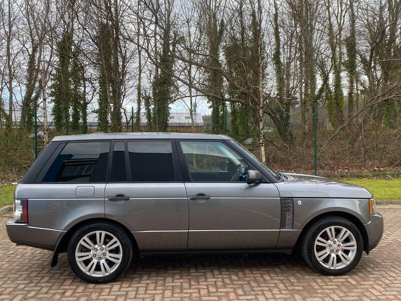 LAND ROVER RANGE ROVER