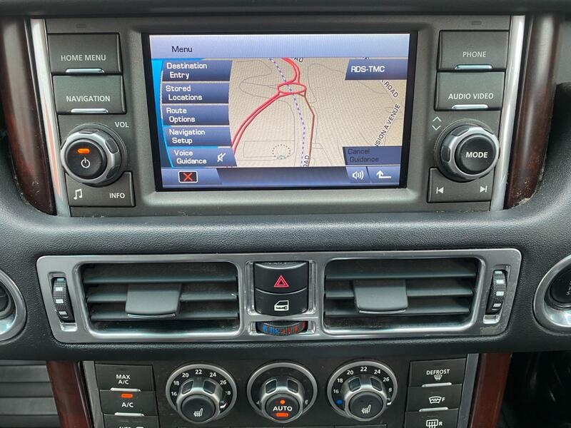 LAND ROVER RANGE ROVER