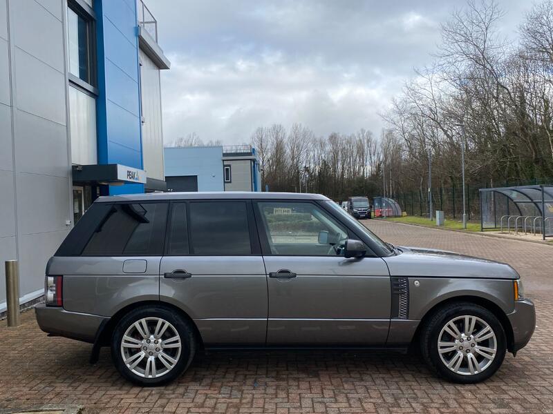 LAND ROVER RANGE ROVER