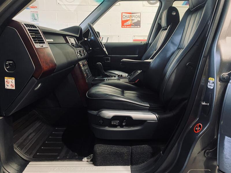 LAND ROVER RANGE ROVER