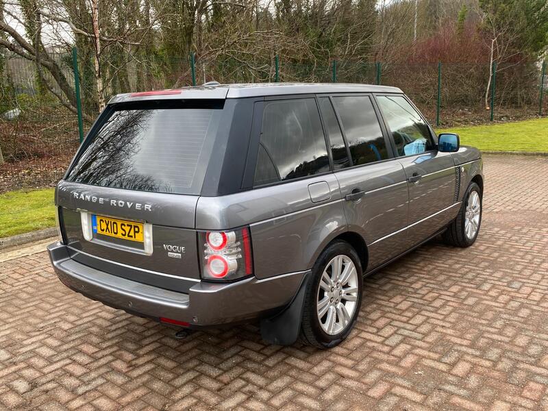 LAND ROVER RANGE ROVER