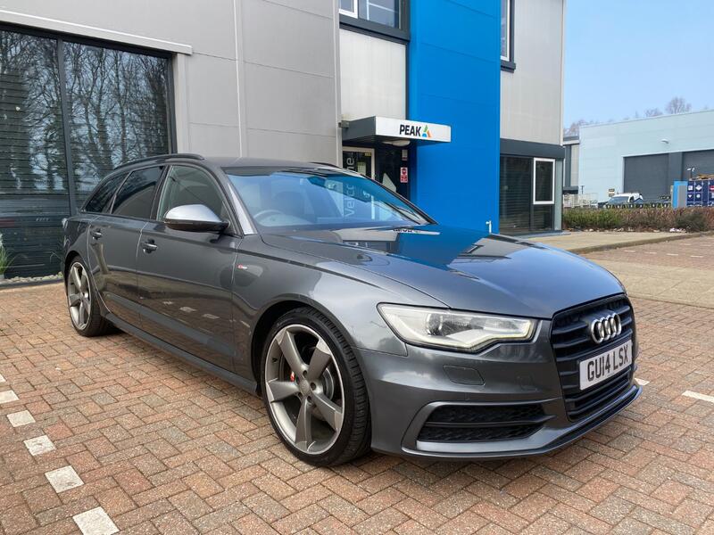 View AUDI A6 AVANT 2.0 TDI Black Edition