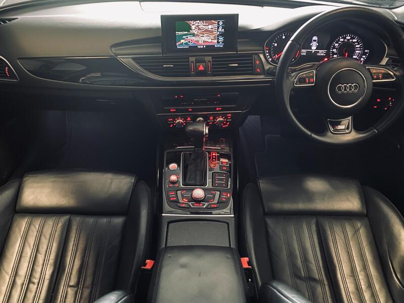 AUDI A6 AVANT