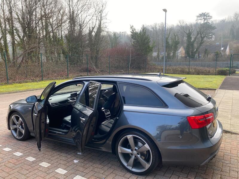 AUDI A6 AVANT