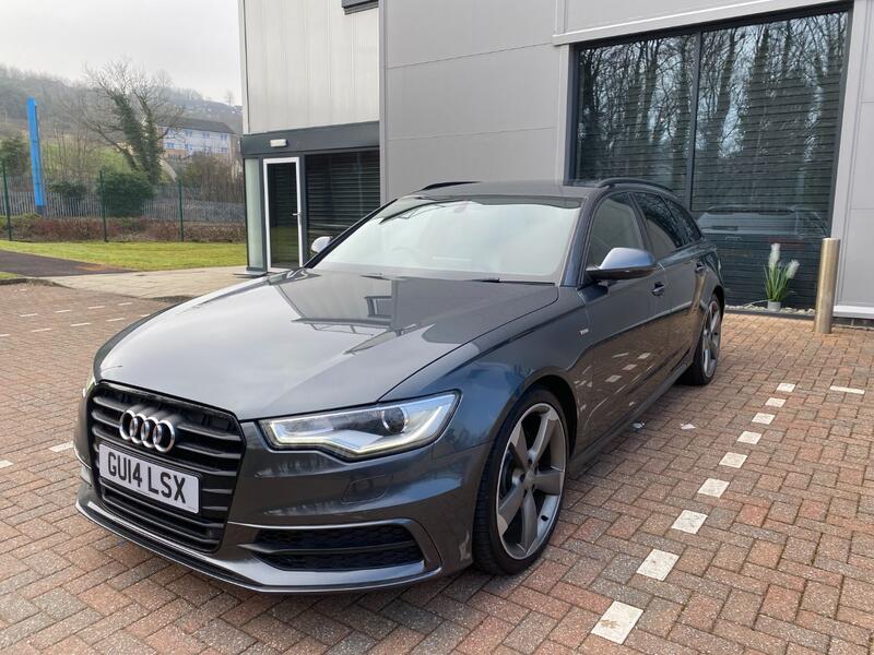 View AUDI A6 AVANT 2.0 TDI Black Edition
