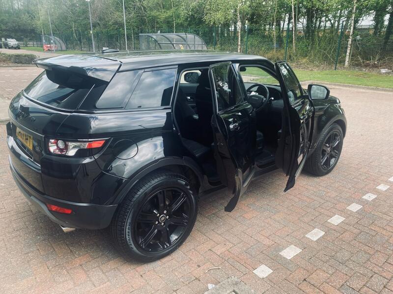 LAND ROVER RANGE ROVER EVOQUE