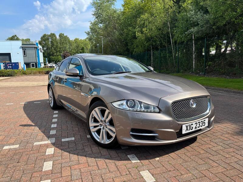 JAGUAR XJ