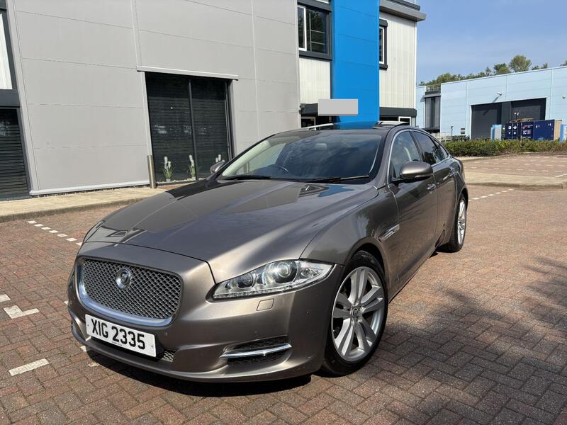 JAGUAR XJ
