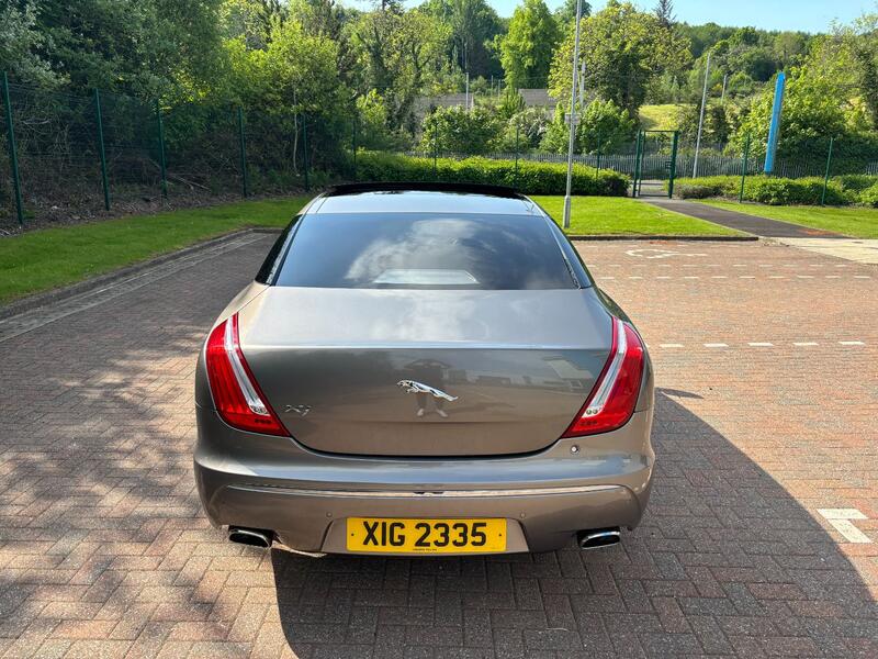 JAGUAR XJ