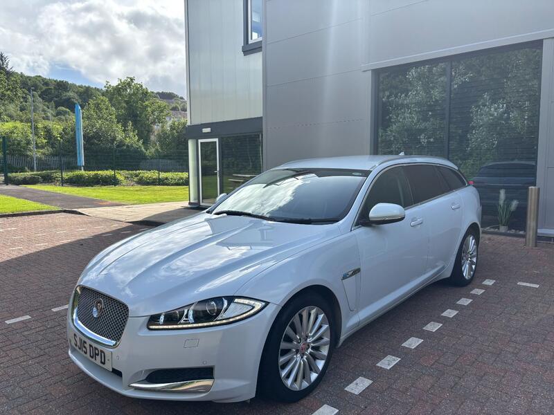 JAGUAR XF