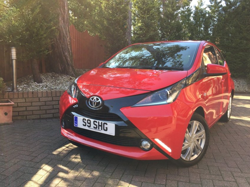 TOYOTA AYGO