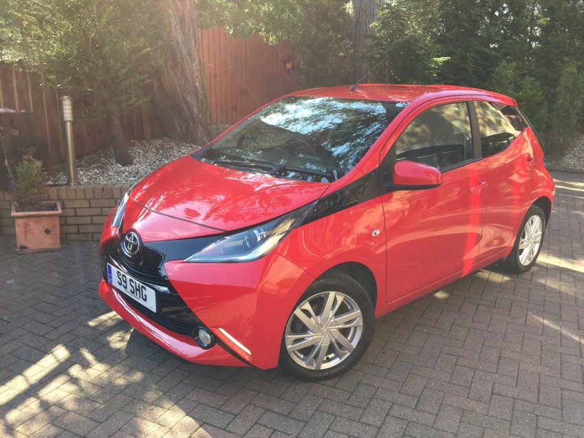 TOYOTA AYGO