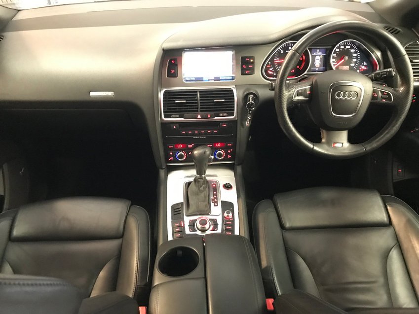 View AUDI Q7 TDi 3.0D V6 240 Quattro  Auto S Line 7 Seats