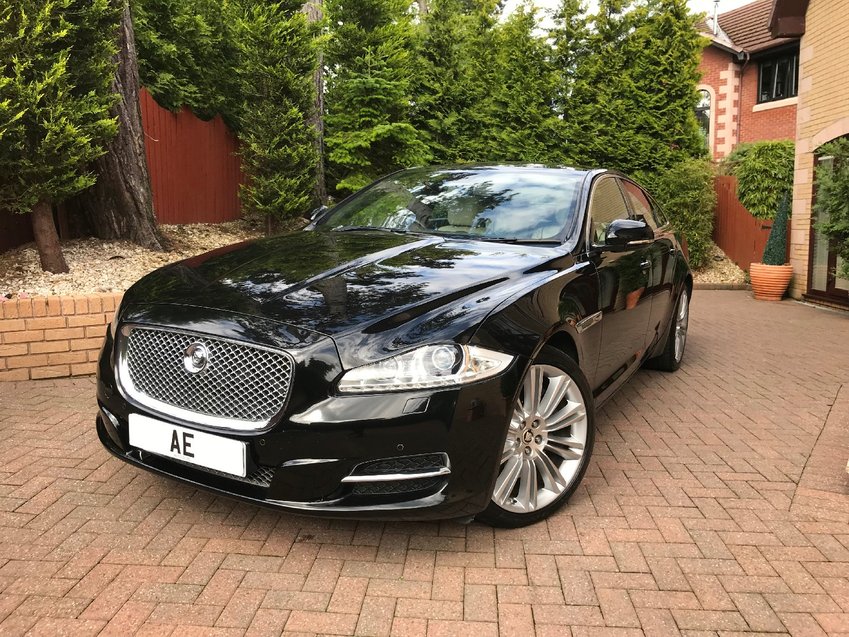 JAGUAR XJ