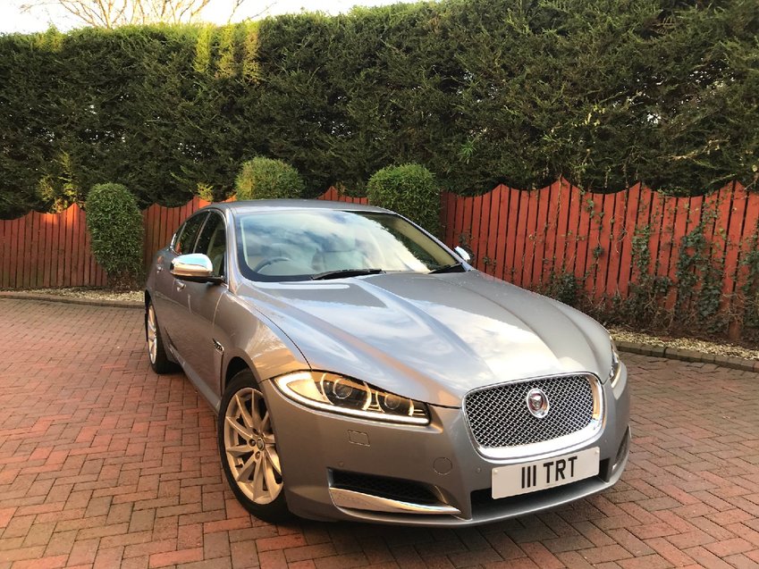 JAGUAR XF