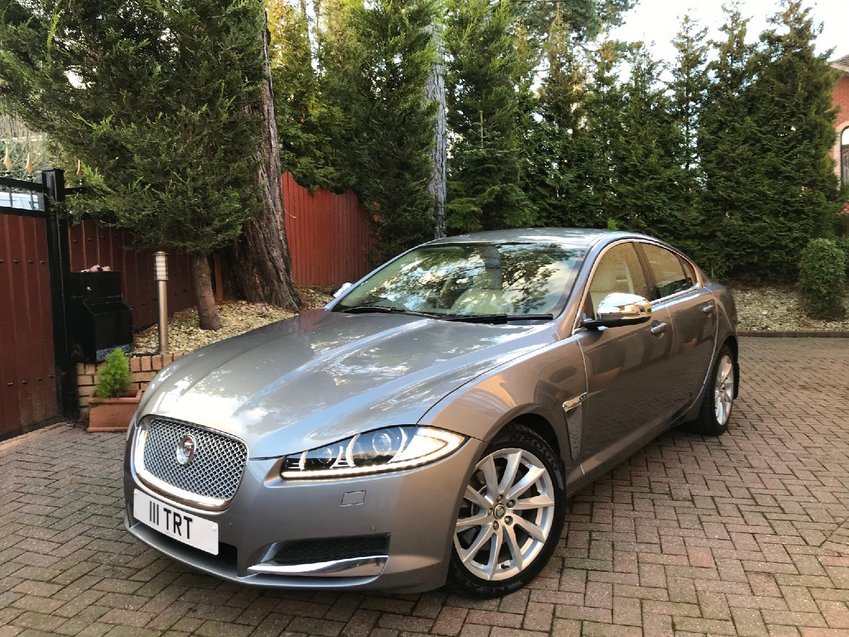 JAGUAR XF