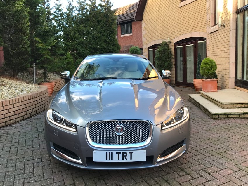 JAGUAR XF