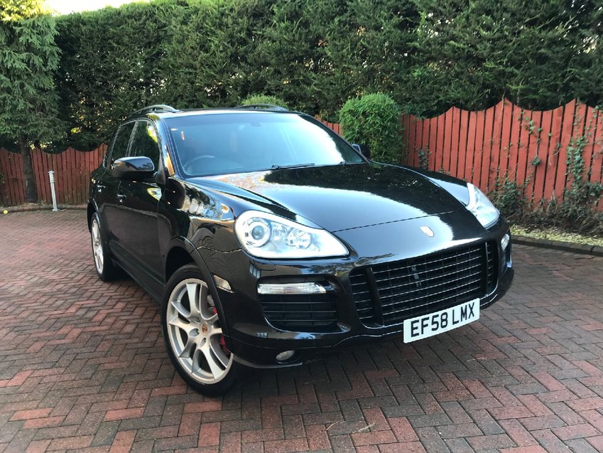 PORSCHE CAYENNE