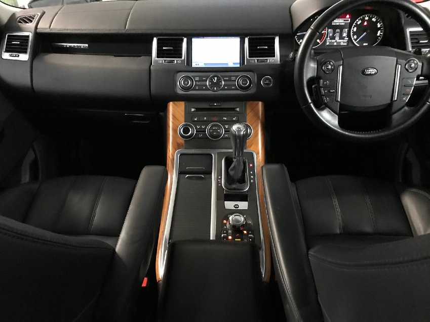 View LAND ROVER RANGE ROVER TDV8 CommandShift Auto HSE