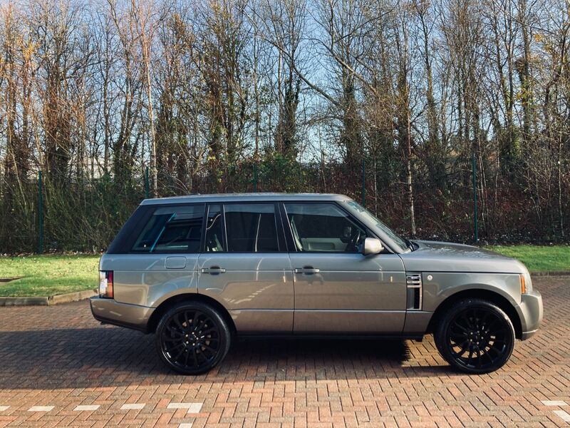 LAND ROVER RANGE ROVER