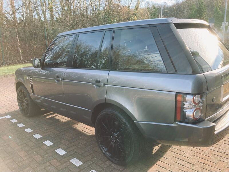 LAND ROVER RANGE ROVER