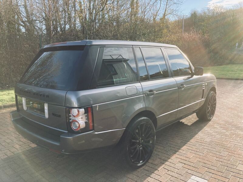 LAND ROVER RANGE ROVER