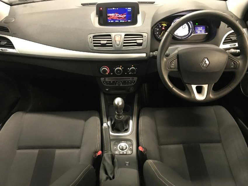 View RENAULT MEGANE 1.5 TD Dynamique Tom Tom Auto 3dr 