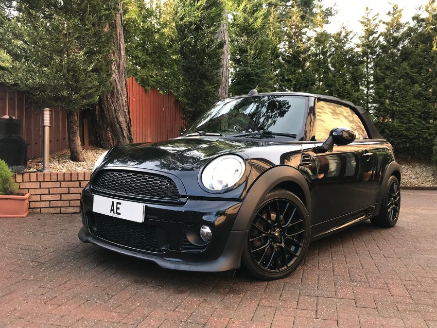 View MINI CABRIOLET DT 113  Cooper John Cooper Works