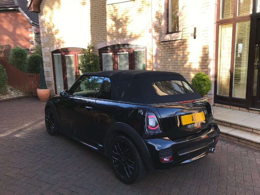 MINI CABRIOLET