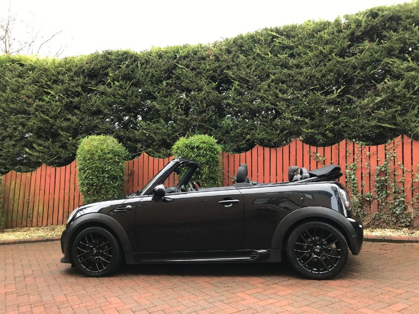 MINI CABRIOLET