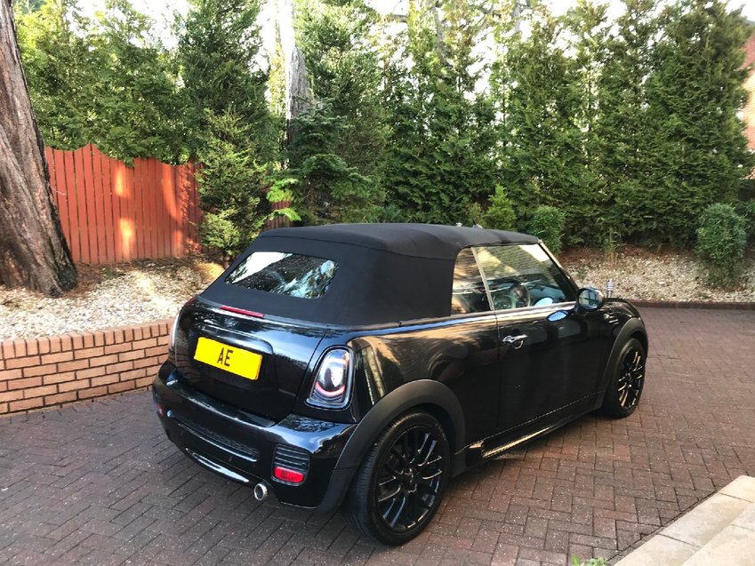 MINI CABRIOLET