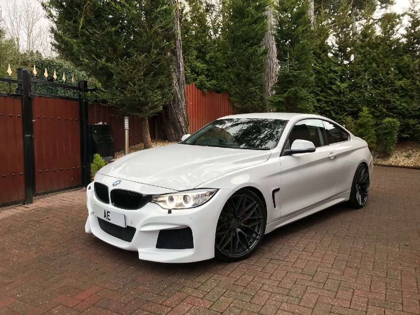 BMW 4 SERIES