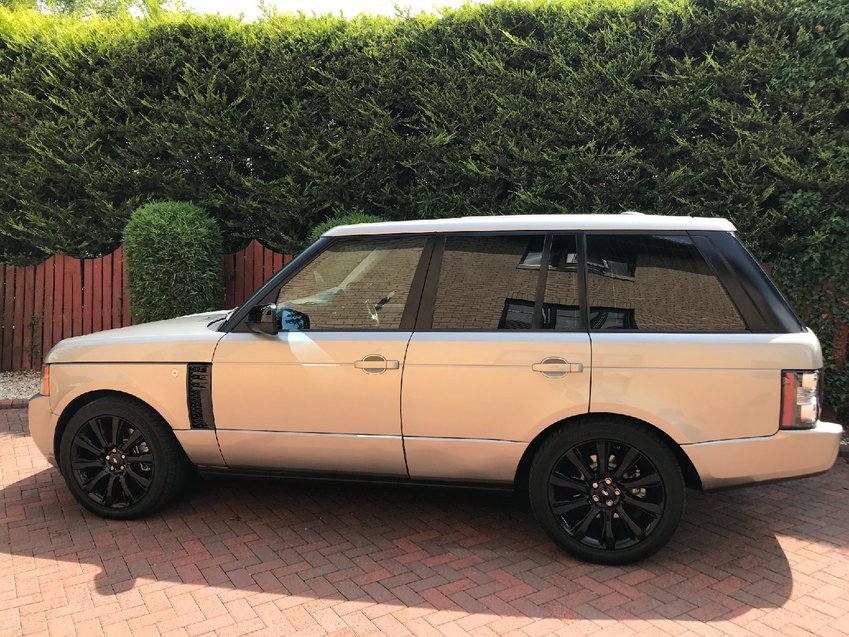 LAND ROVER RANGE ROVER