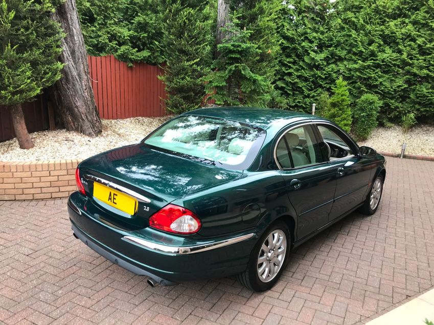 JAGUAR X-TYPE