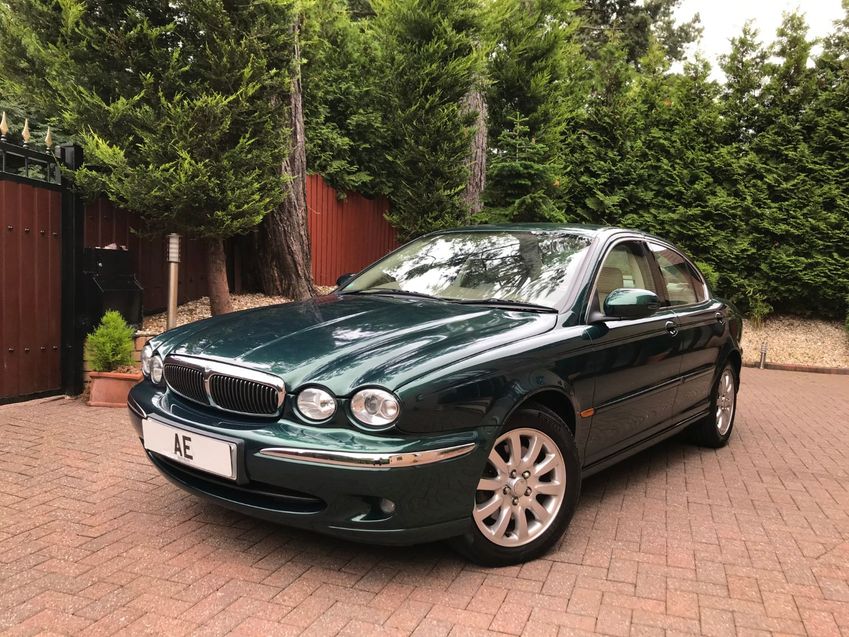 View JAGUAR X-TYPE V6 SE