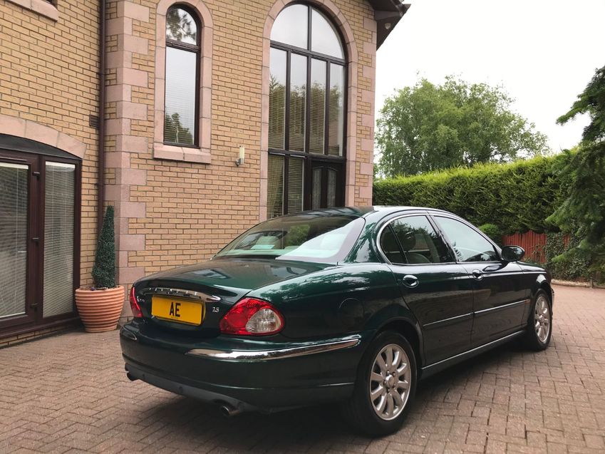 JAGUAR X-TYPE