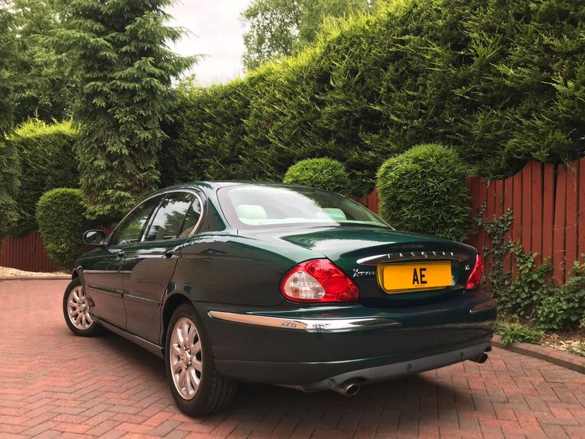 JAGUAR X-TYPE