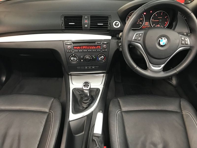 View BMW 1 SERIES 118d Start-Stop 118 Exclusive Edition