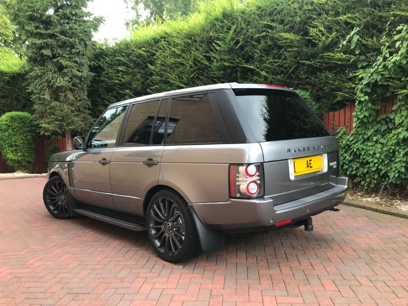 LAND ROVER RANGE ROVER