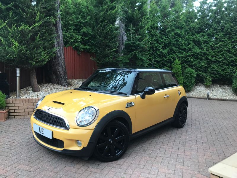 MINI HATCH COOPER S