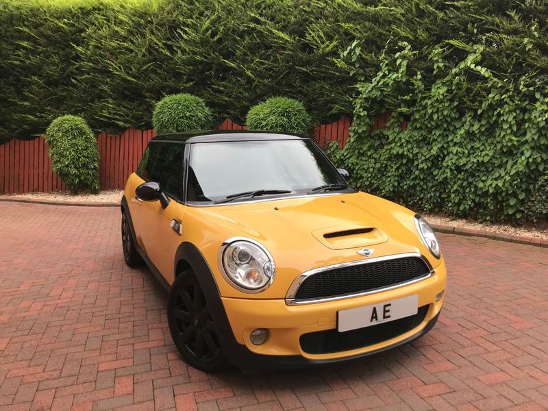 MINI HATCH COOPER S