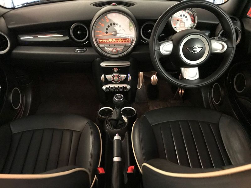 MINI HATCH COOPER S