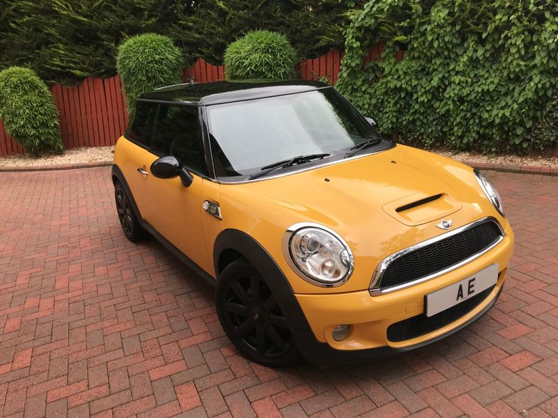 MINI HATCH COOPER S